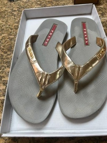 Prada flip flop - prada,